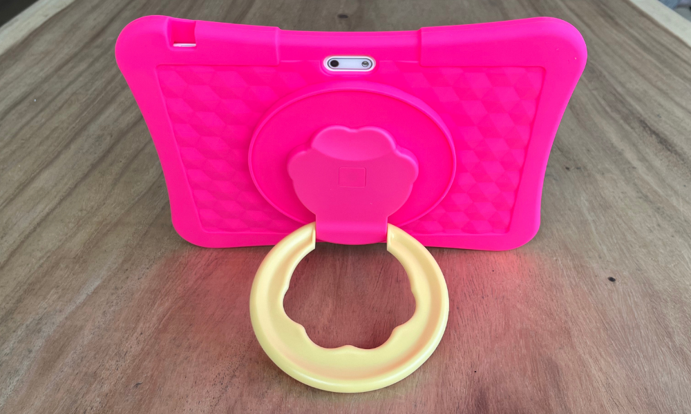 Achterkant beschermhoes KidoTab kindertablet 10 inch Achterkant beschermhoes KidoTab kindertablet 10 inch